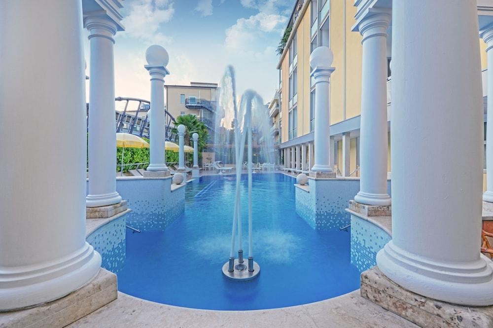 Hotel Aurora Terme Абано-Терме Экстерьер фото